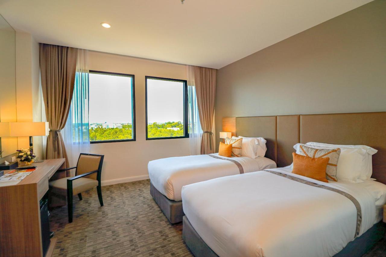 Grand Fortune Hotel נחון סי טמארט מראה חיצוני תמונה