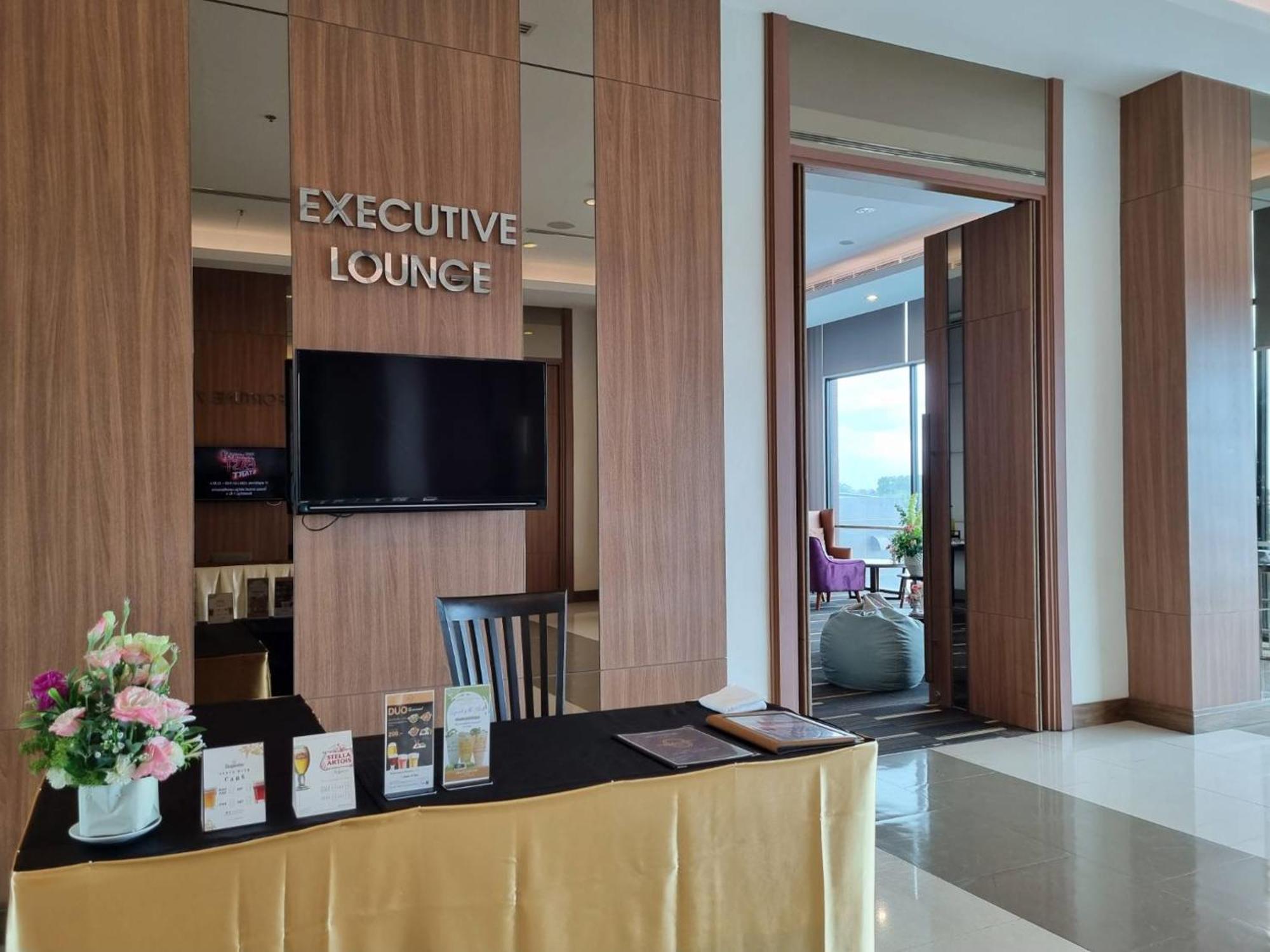 Grand Fortune Hotel נחון סי טמארט מראה חיצוני תמונה